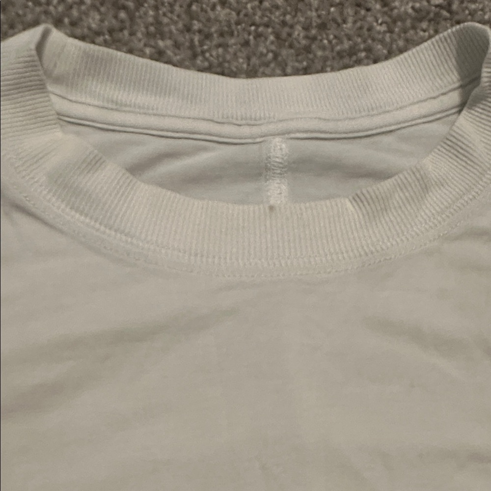 Lululemon Cropped Womens White Workout Tank Size 2 - Picture 4 of 4